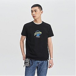 Lee 24早春新品标准版星球图案印花黑色男短袖T恤